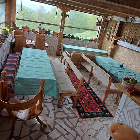 Katun Ljeljenak Hotel ปลูชิเน ภายนอก รูปภาพ